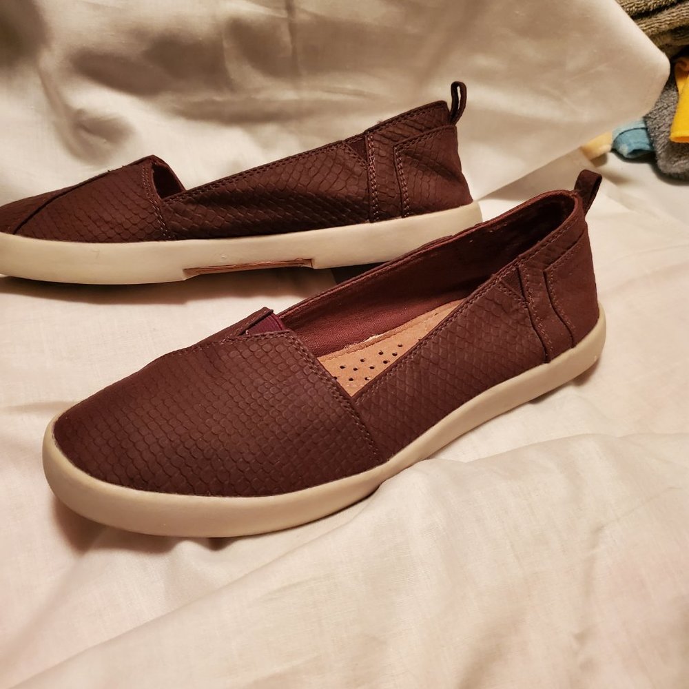 Madden Girl Burgundy Flats